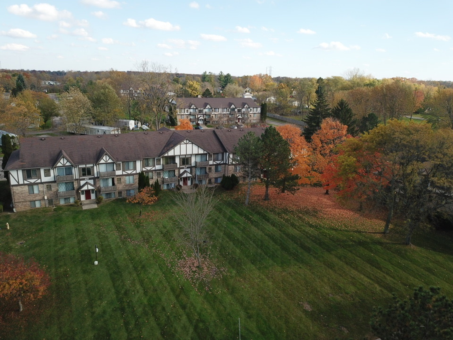 Sugartree Apartments exterior view in Mount Morris Michigan