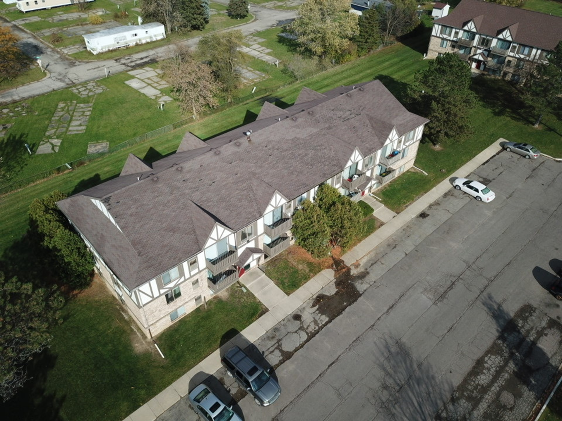 Sugartree Apartments exterior in Mount Morris Michigan